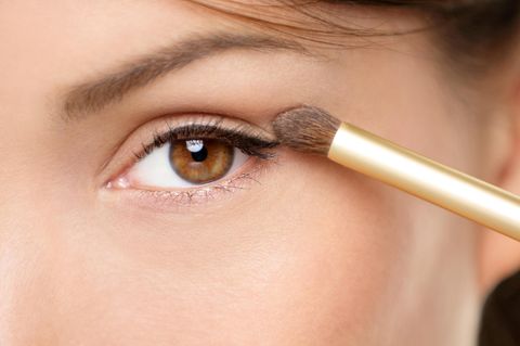 Braune Augen schminken: Die besten Tipps & Produkte